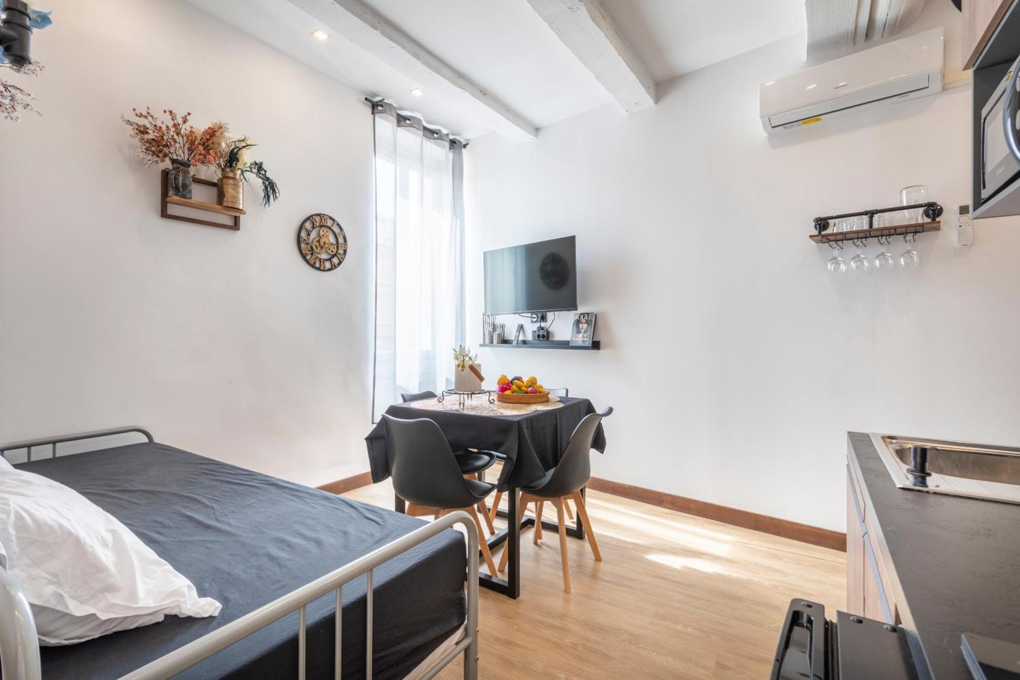 Adira Marseille Panier 2 Etoiles Apartment Exterior foto